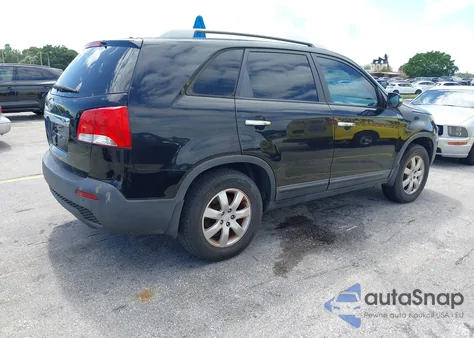 2011 Kia Sorento Lx z USA, uszkodzony, nr VIN 5XYKT4A12BG093485